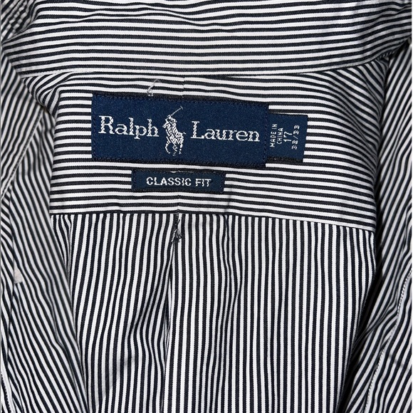 Men’s Ralph Lauren button down❤️‍🔥 - Picture 2 of 3